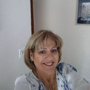 Meet your Posher, Tina